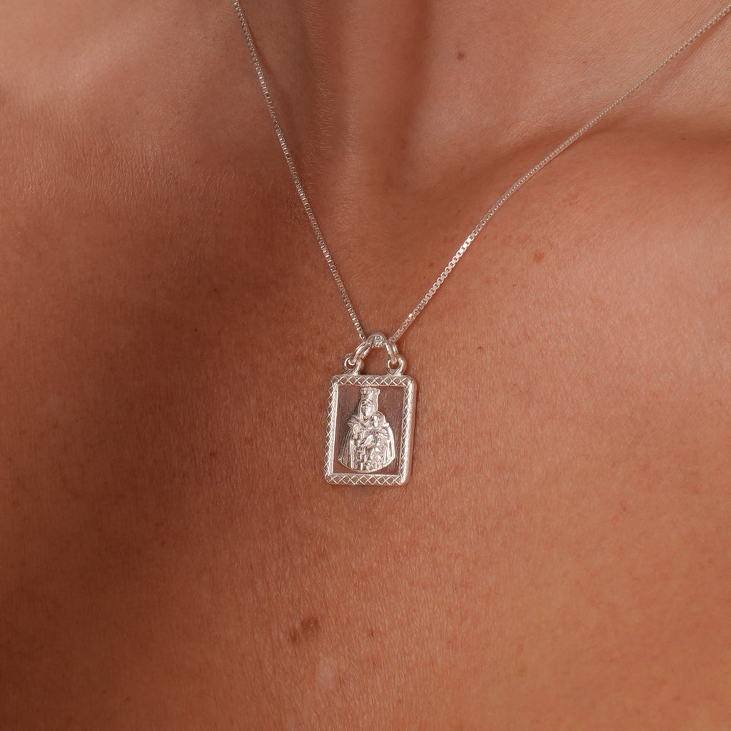 Dije Escapulario - Virgen del Carmen 1,4cm