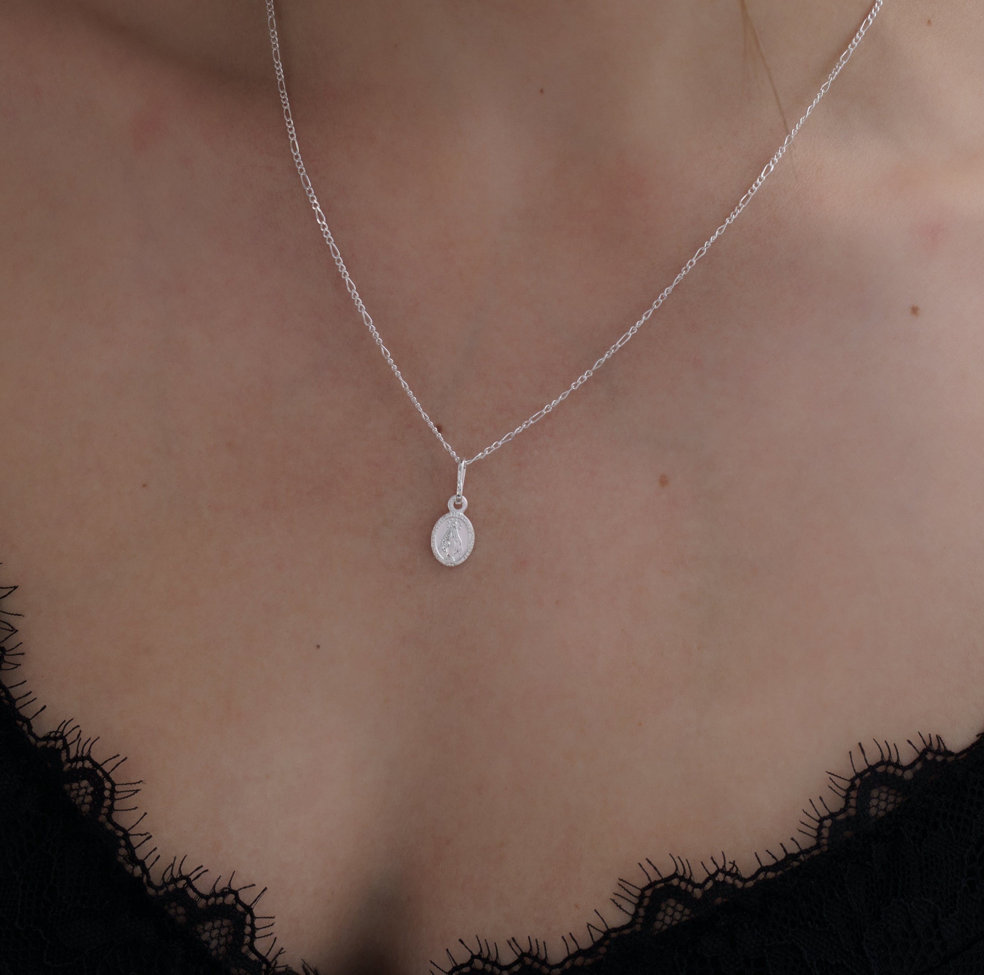 Dije Mini Milagrosa XS 0.8cm