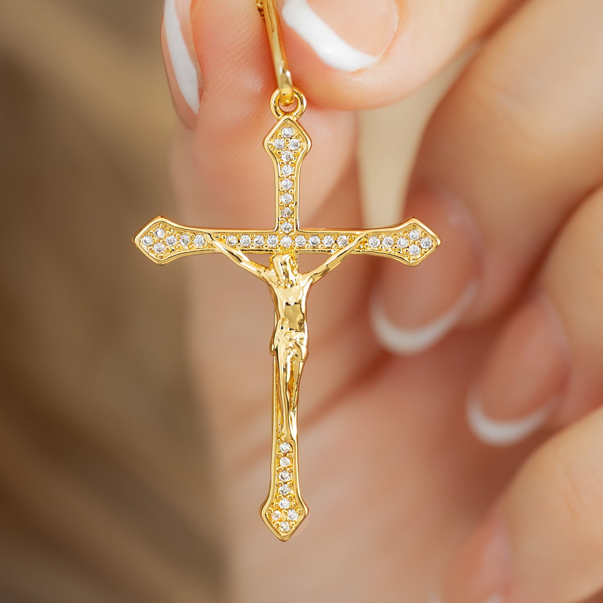Cadena Destellos 65cm + Dije Cruz Cristo Circonias