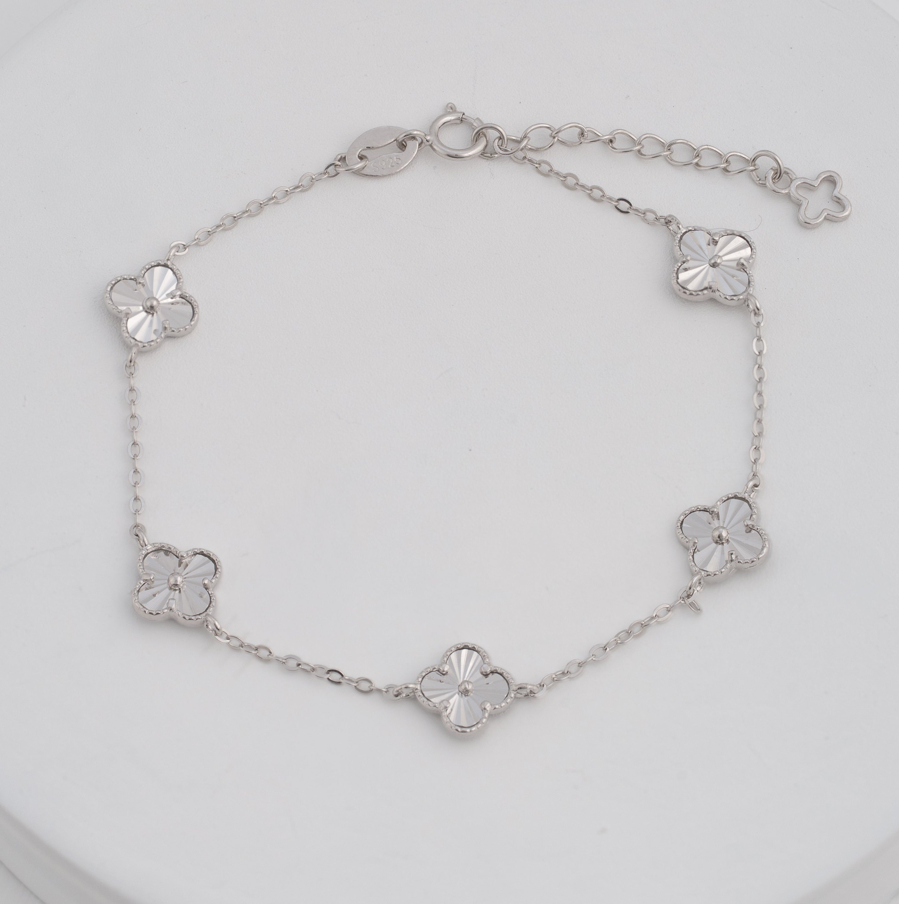 Pulsera Mini Clover 0.7mm 15cm + Extensor
