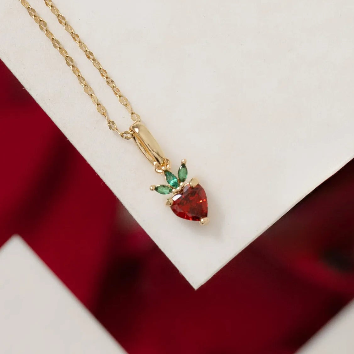 Dije Strawberry