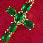 Cadena Escalera 65cm + Dije Cruz Verde