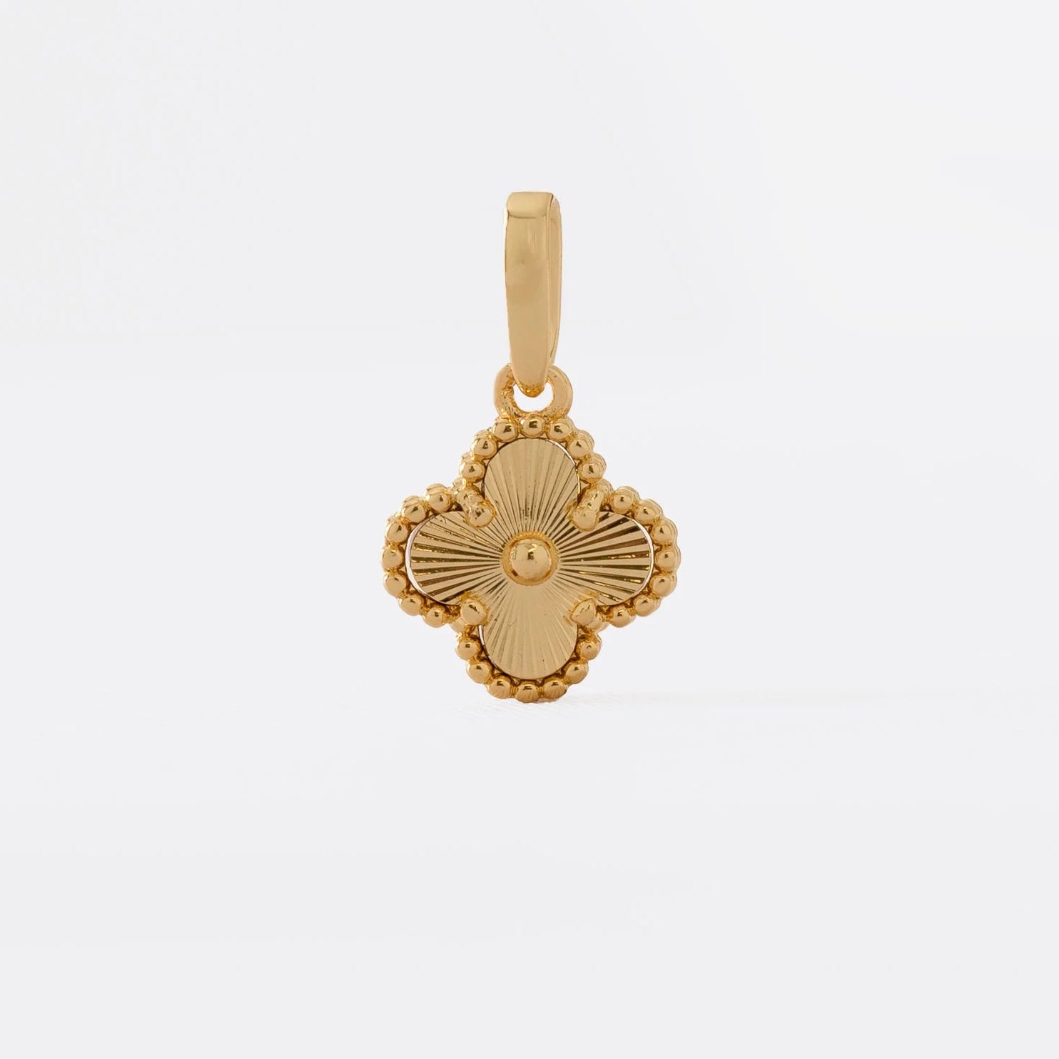Dije Clover Sol Esfera