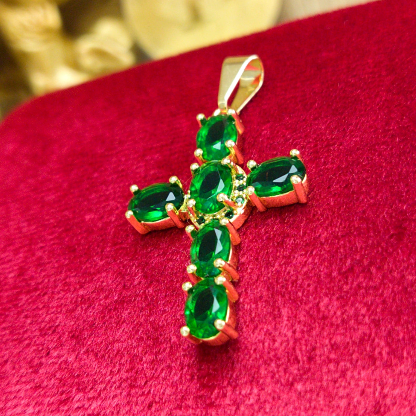 Cadena Escalera 65cm + Dije Cruz Verde