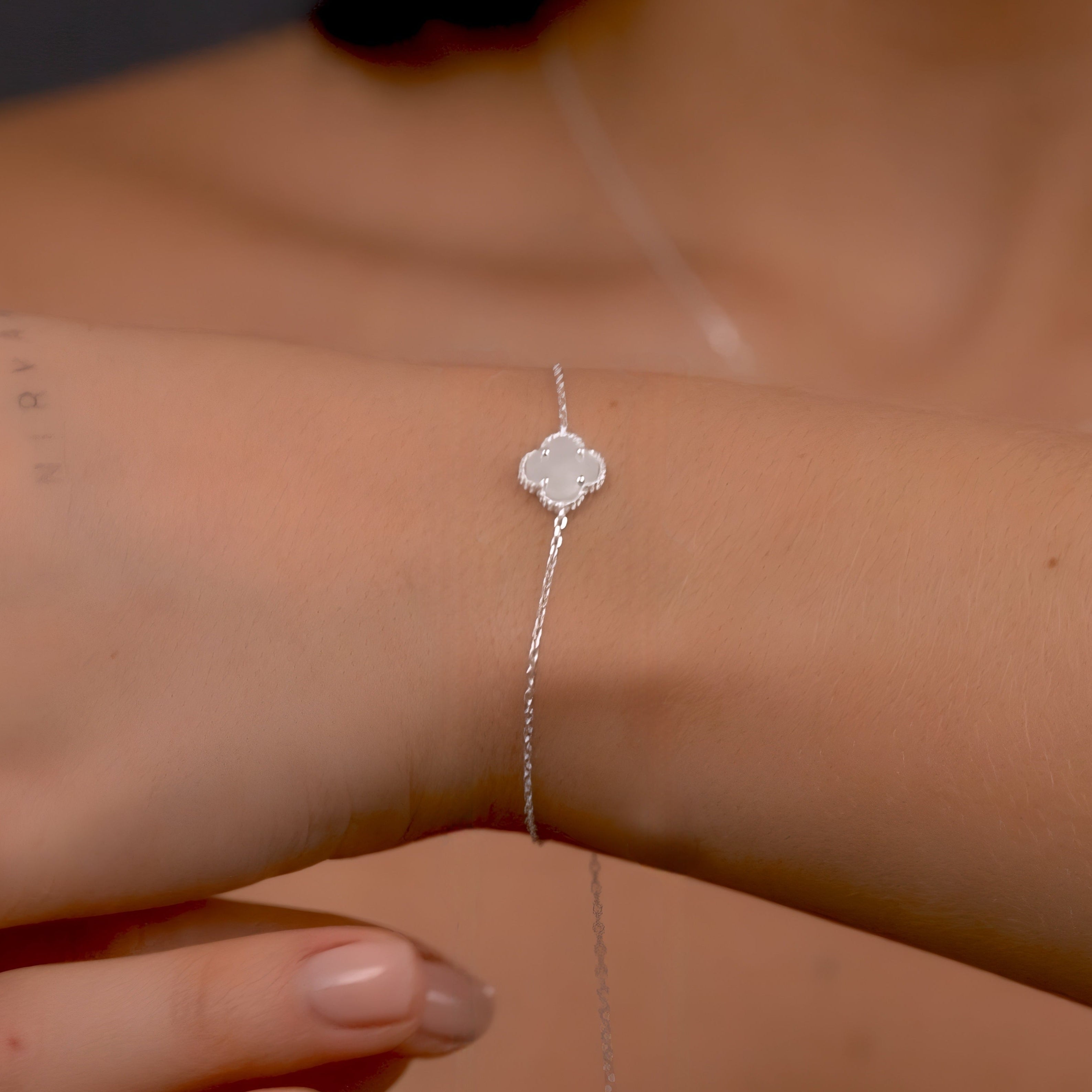 Pulsera Clover Nacar 1,0mm × 15,5cm
