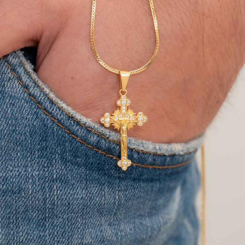 Dije El Crucificado